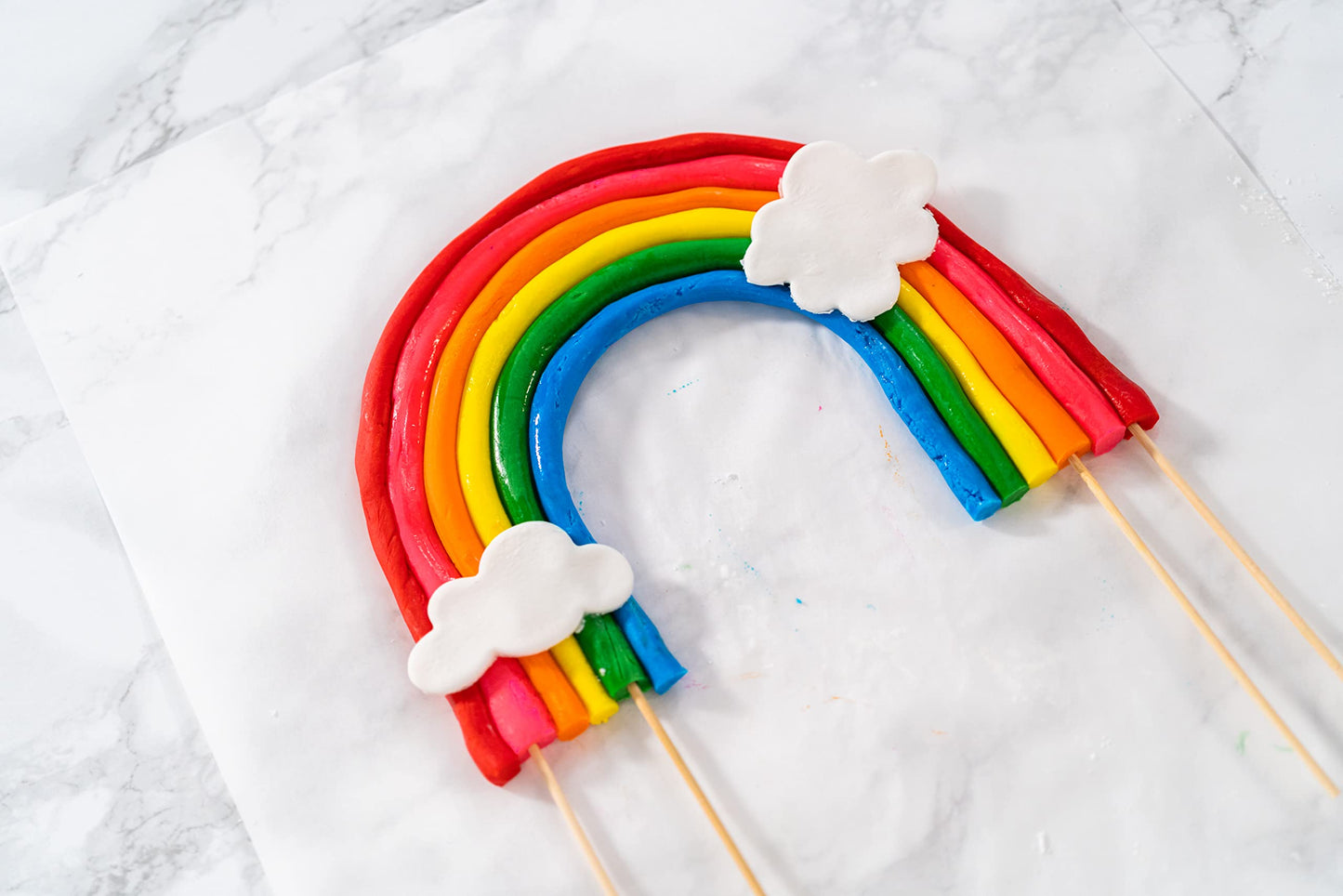 Bakerpan Premium Rolled Pink Fondant For Cake Decorating, Vanilla Flavor - 4.4 Ounces (Made In Usa)