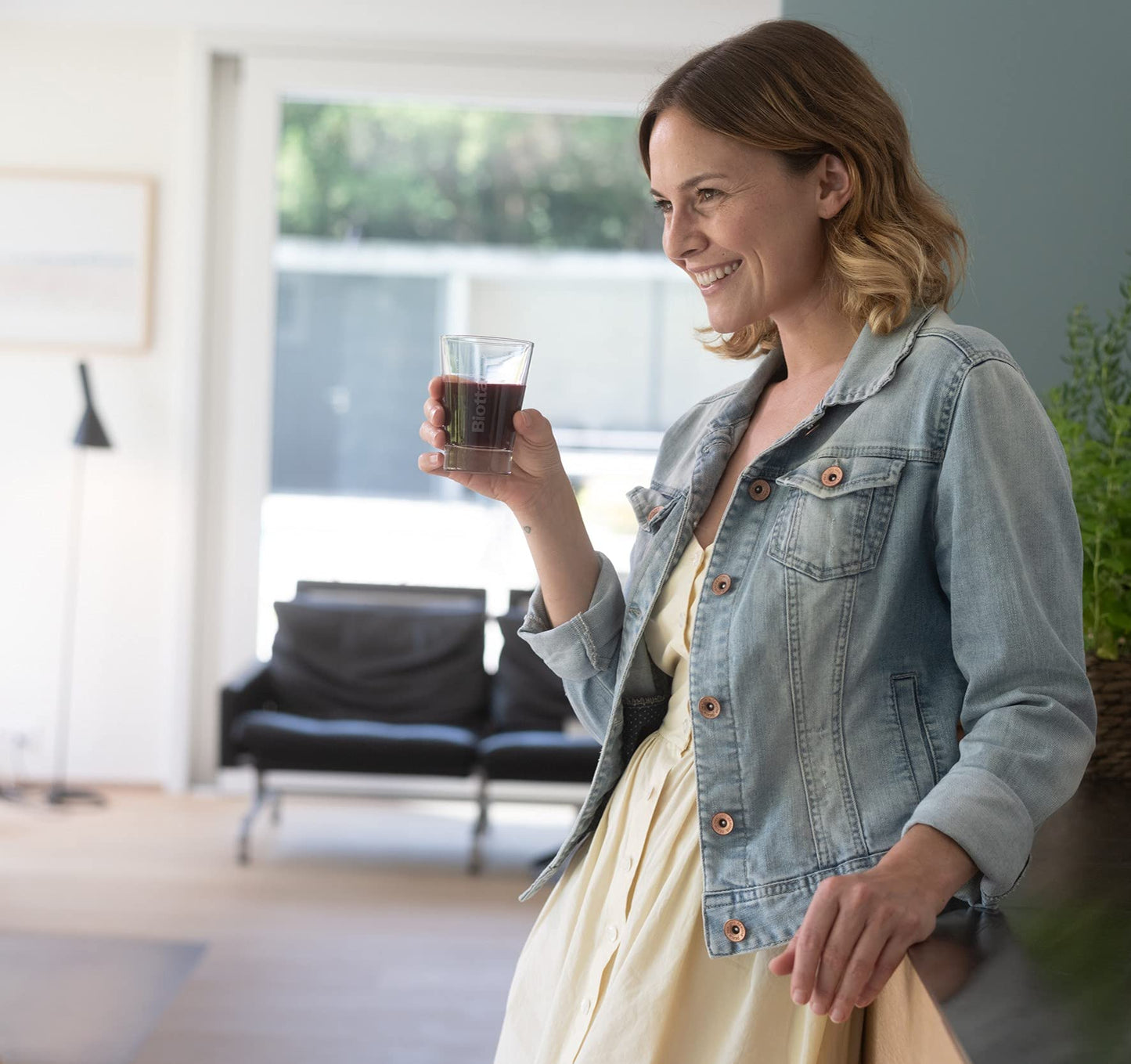 Biotta Organic Apple Beet Ginger Juice - 100% Juice Superfood Blend with Organic Apple Juice, Beetroot Juice & Ginger Root Juice