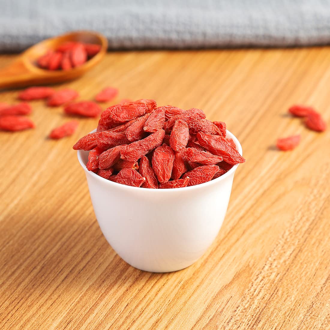 Premium Dried Goji Berries 12.5Oz/354g,Selected Goji Berry.100% Natural & No Additives for Tea,Baking.