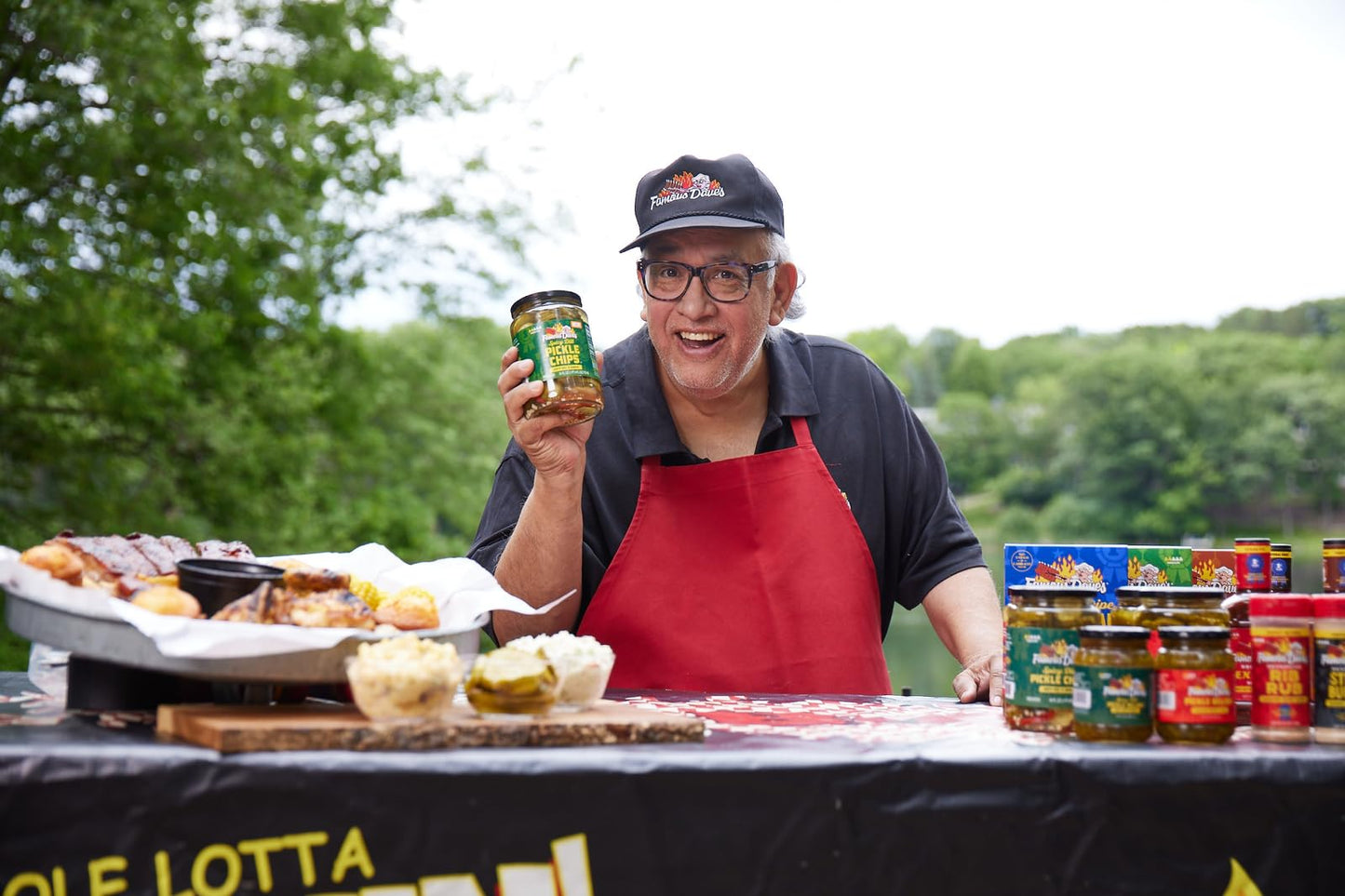 Famous Dave's Pickle Variety Bundle - 2 pck Sweet n' Spicy Pickle Chips & 1 pck Spicy Dill Pickle Chips (72 oz.)