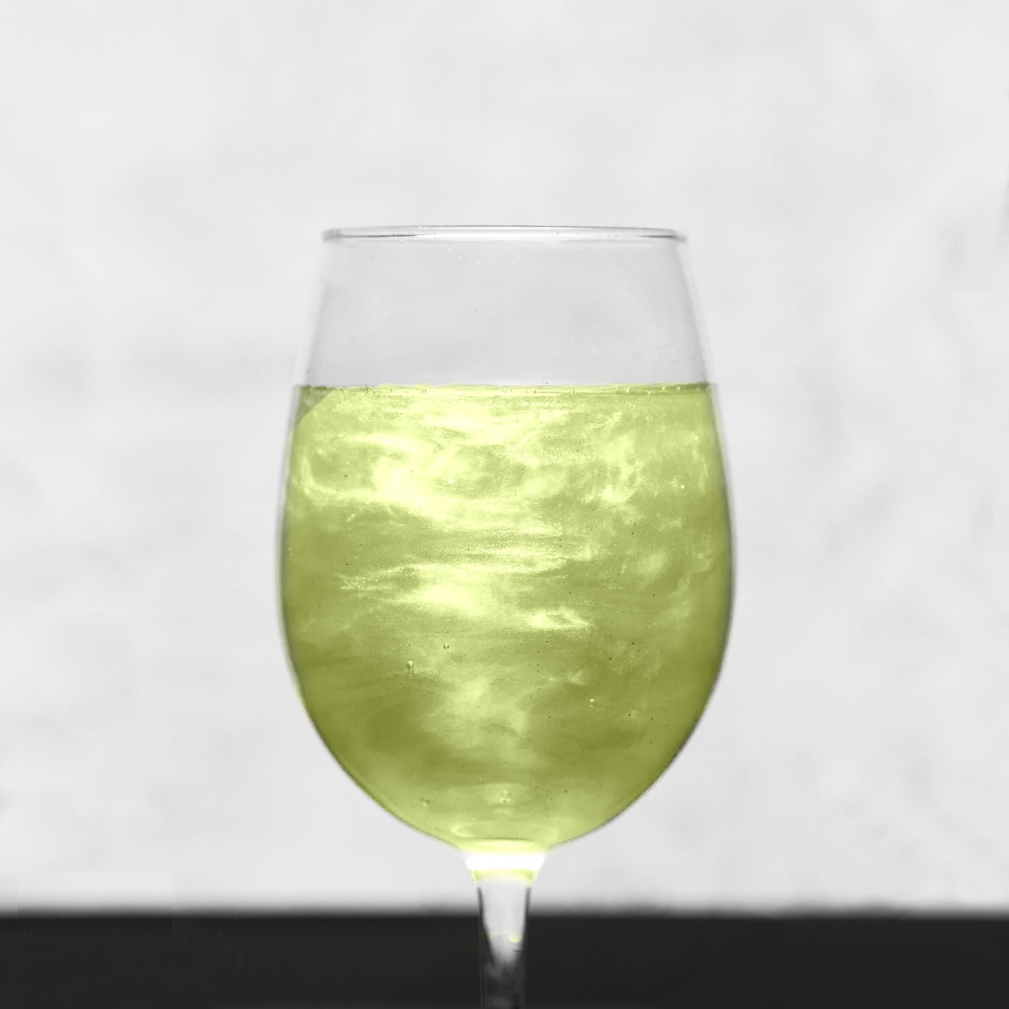 Tinker Dust - Neon Green (4G, 1X Mini Pump) Edible Glitter For Desserts, Beverages, Cupcakes, Cake Pops And Cookies By Bakell