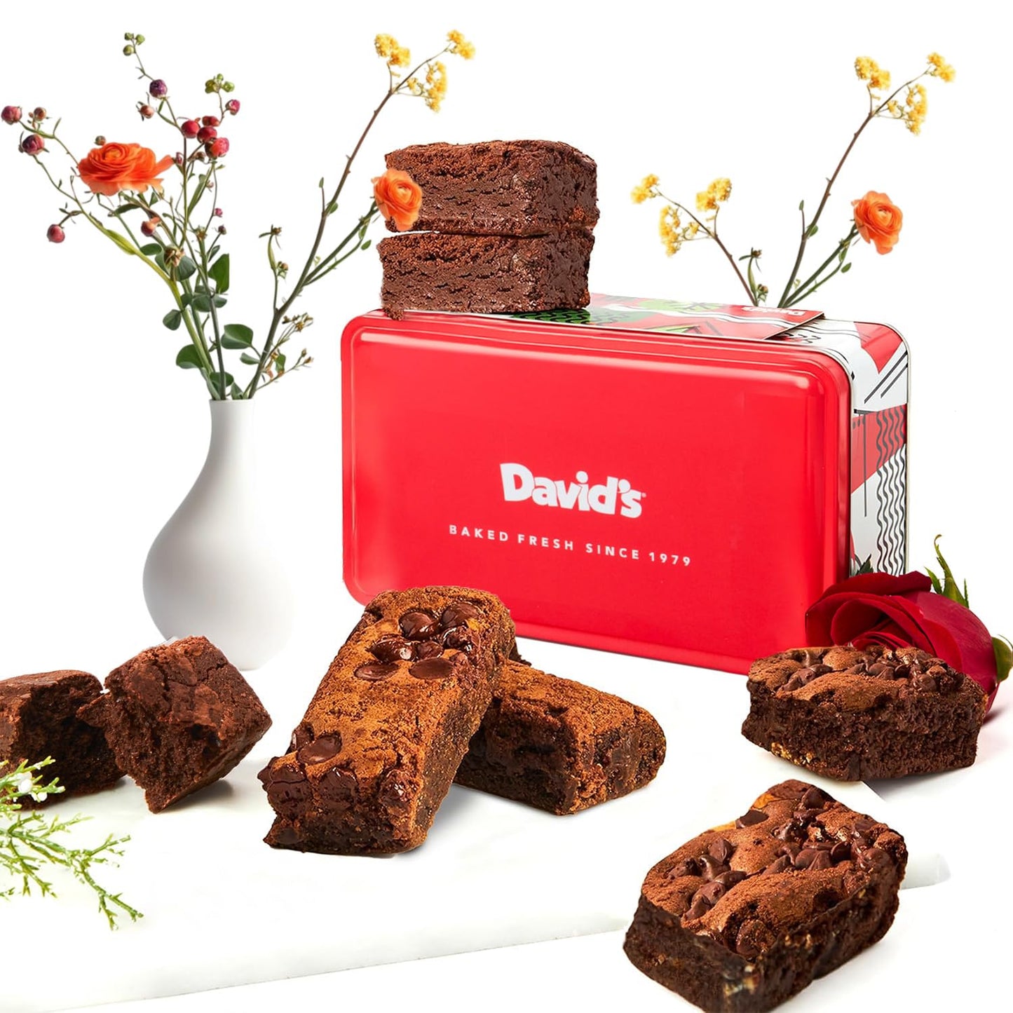 Davids Cookies Chocolate Chip Brownies In Sweet Sampler Tin – Decadent, Fudgy Brownies Packed With Chocolate Chips – Freshly Baked Gourmet Brownie Gift – Bakery Dessert Gift For All Occasions