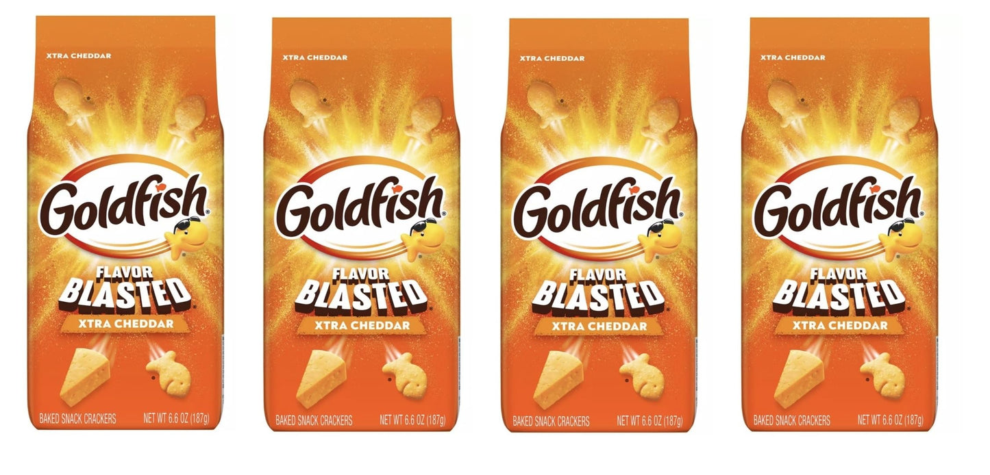 Goldfish Crackers - 4 bags - Free of Dyes (Blasted Xtra Cheedar Cheese 6.6oz)
