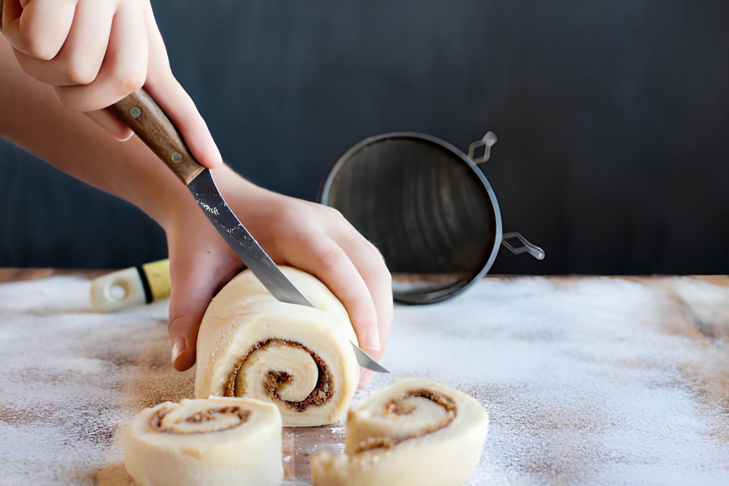 Fresh Finest Ground Cinnamon - Premium Quality Spice - 12.3oz (350G) - Aromatic Flavor for Culinary Use