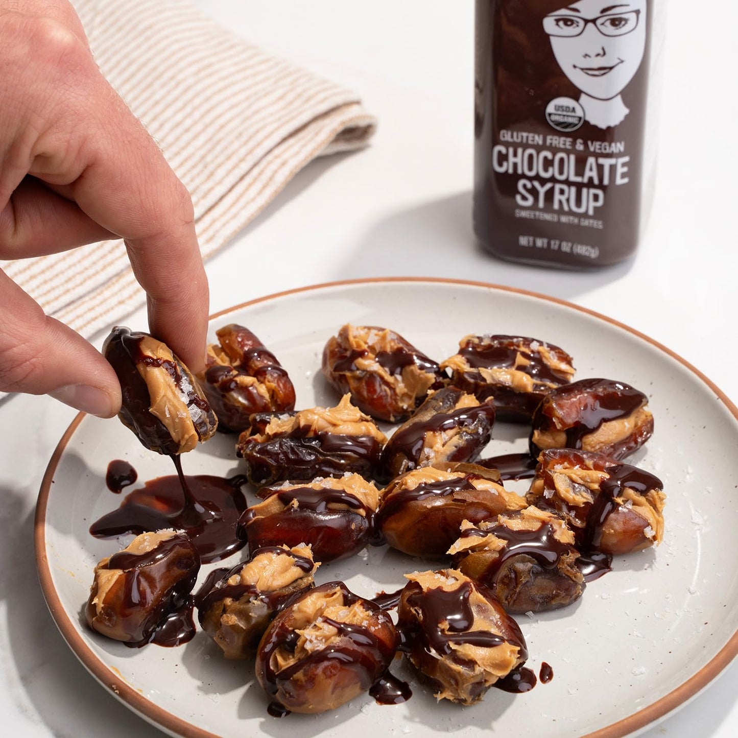 Date Lady Chocolate Syrup | Sweetened Only with Dates | Organic Vegan Kosher and Dairy Free | Drizzle on Ice Cream Pour on Pancakes or Grab a Spoonful! | 1Squeeze Bottle (17oz)