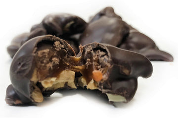 Gourmet Cashew Caramel Clusters With Dark Chocolate By It'S Delish, 5 Lbs