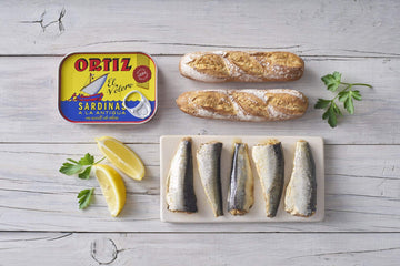 Ortiz Sardines A la Antiqua Old Style Moist and Tender Wild Caught in Sdiscomfort-reducing and Hand-Packed in enhanced Extra Virgin Olive Oil Enjoy in Salads Sandwiches and on Toast 4.9oz Can (Pack of 8)