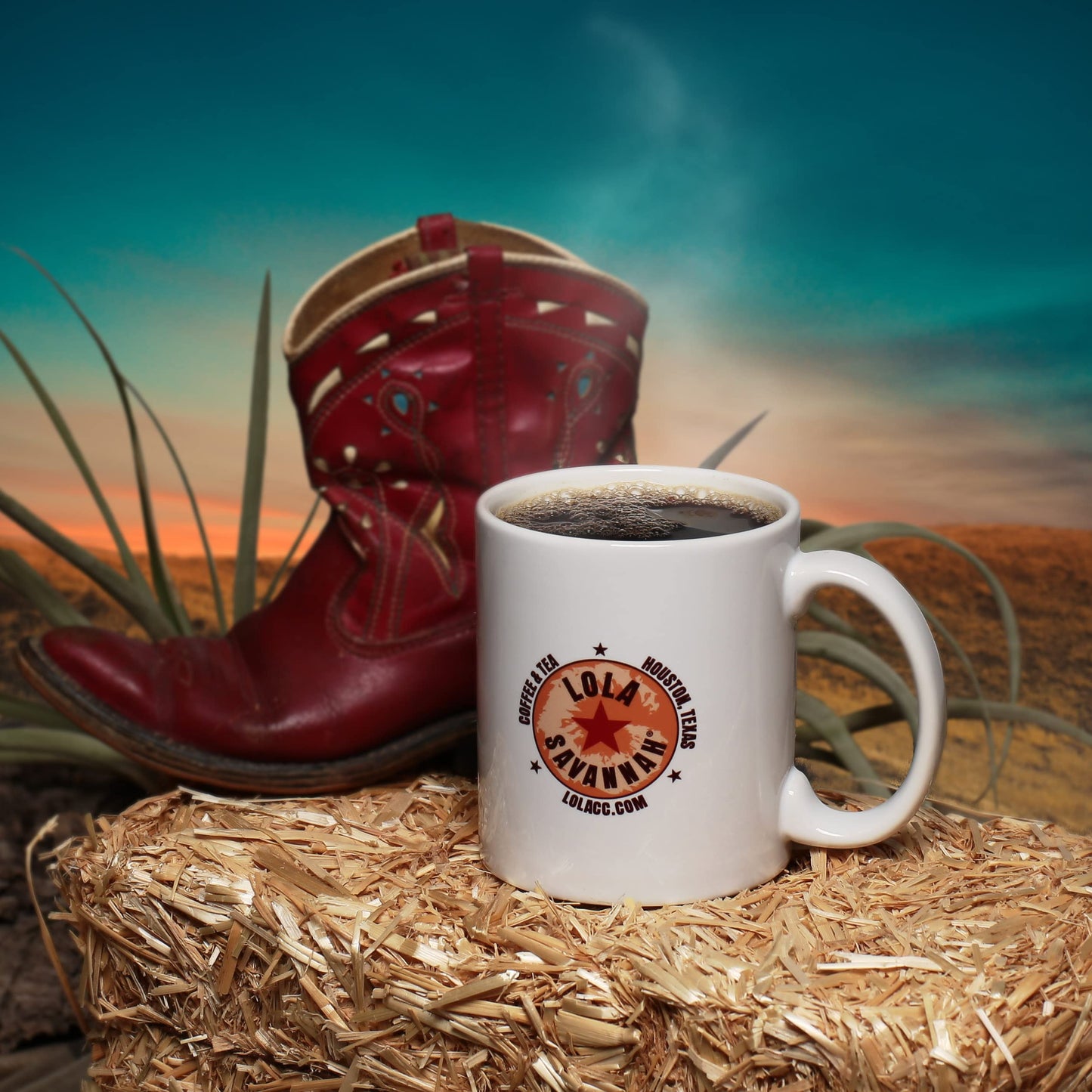 Lola Savannah Texas Pecan Whole Bean Coffee - Gourmet Arabica Beans Blended With Real Pecan Pieces, Caffeinated, 5Lb Bag, 1 Pack