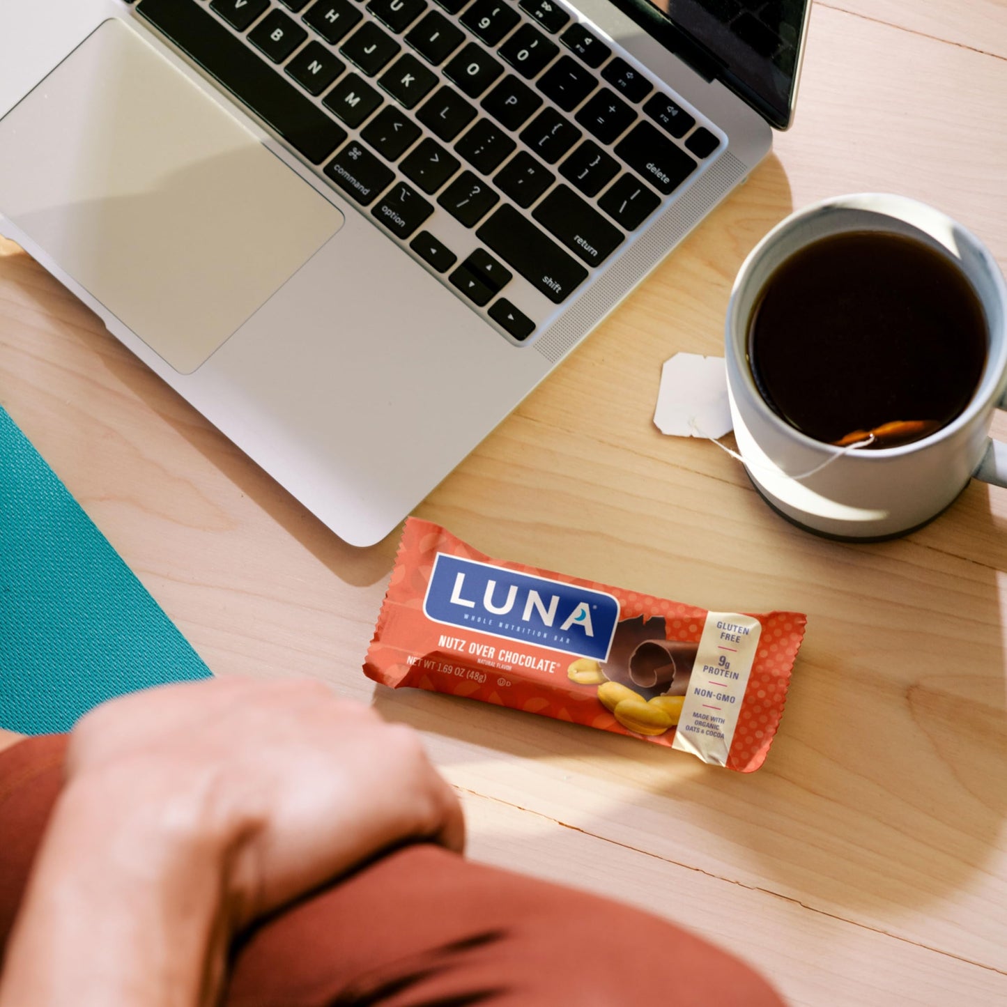 LUNA Bar - Nutz Over Chocolate Flavor - Gluten-Free - Non-GMO - 7-9g Protein - Made with Organic Oats - Low Glycemic - Whole Nut