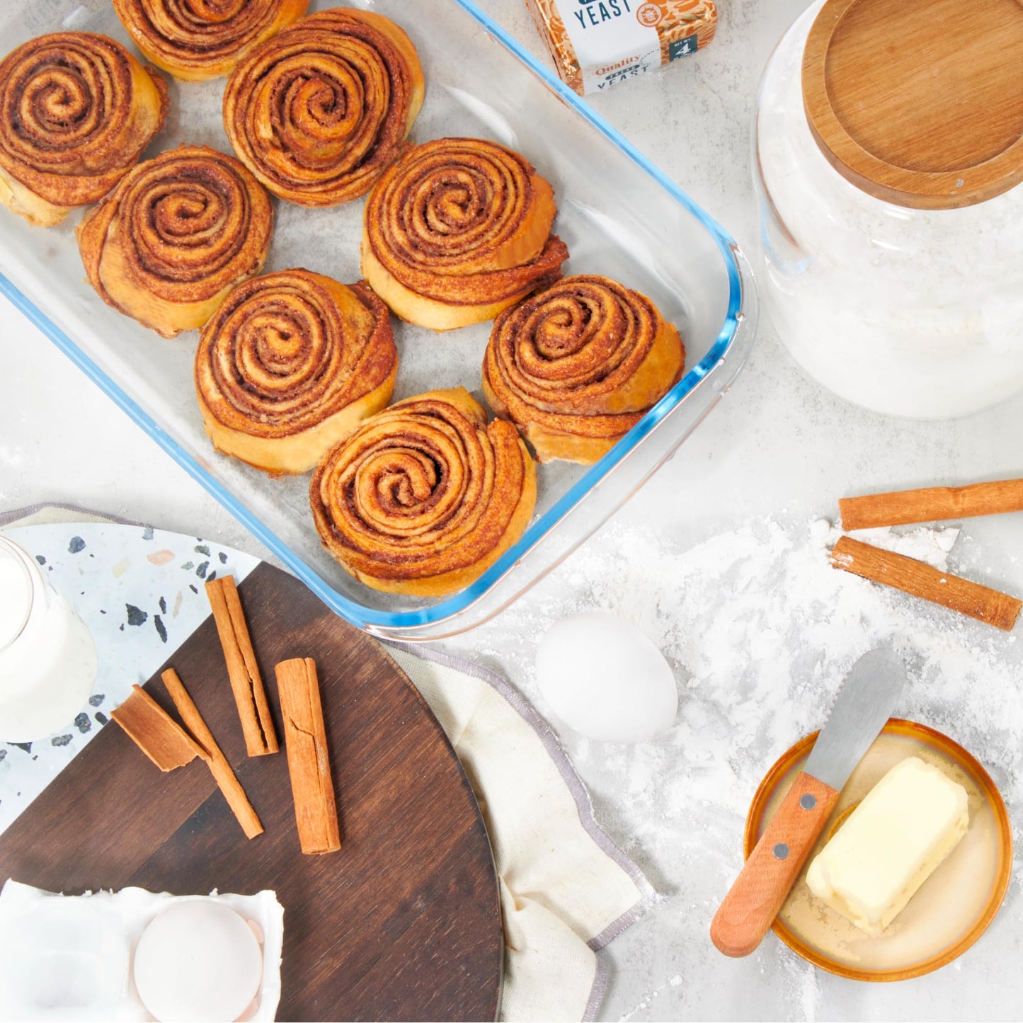 Sterns Bakery Cinnamon Rolls with White Icing, 18 Count, Kosher, Dairy Free, Nut Free