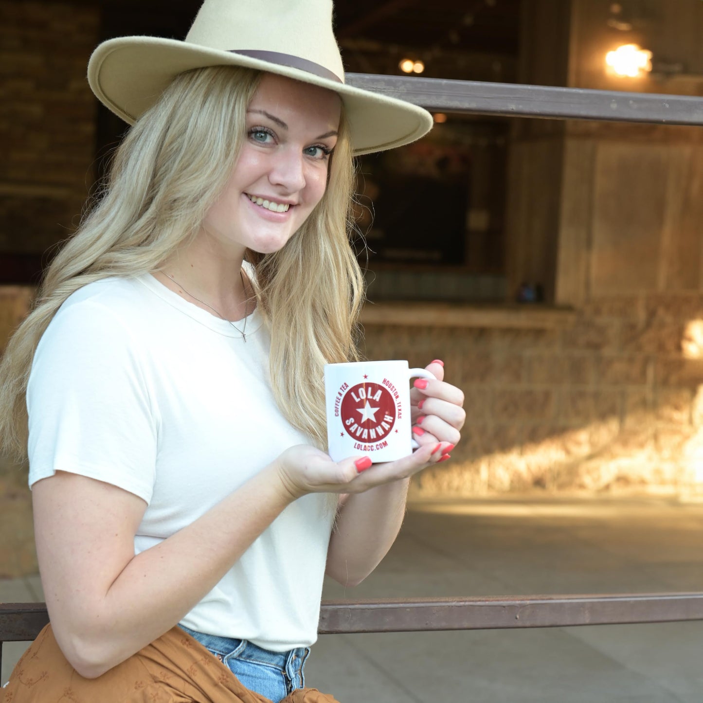 Lola Savannah Vanilla Cinnamon Pecan Caffeinated Coffee Pods Flavored Coffee In Pod Shaped Containers, 100 Count