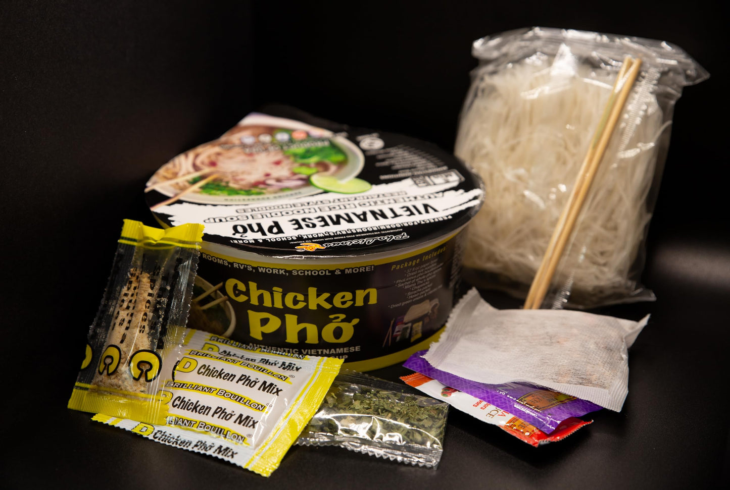 Instant Chicken Pho Pack Of 4 / Authentic Vietnamese Soup/Pholicious Brand - New