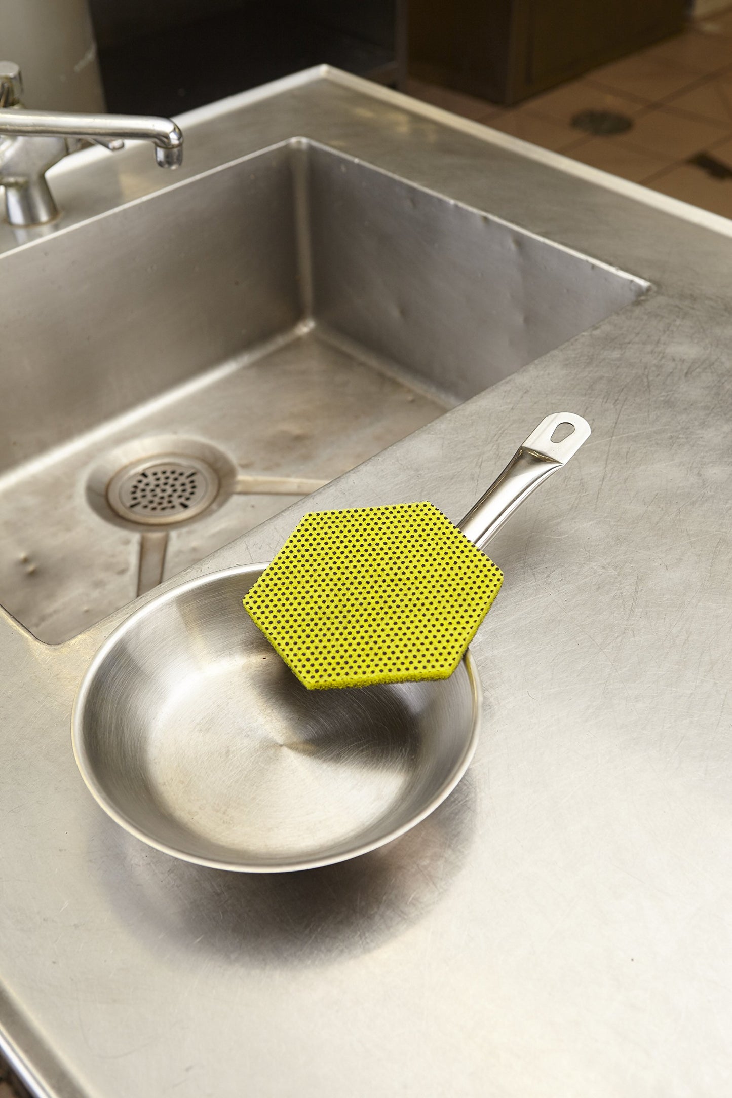 3M Scotch-Brite Dual Purpose Scouring Pad 96Hex