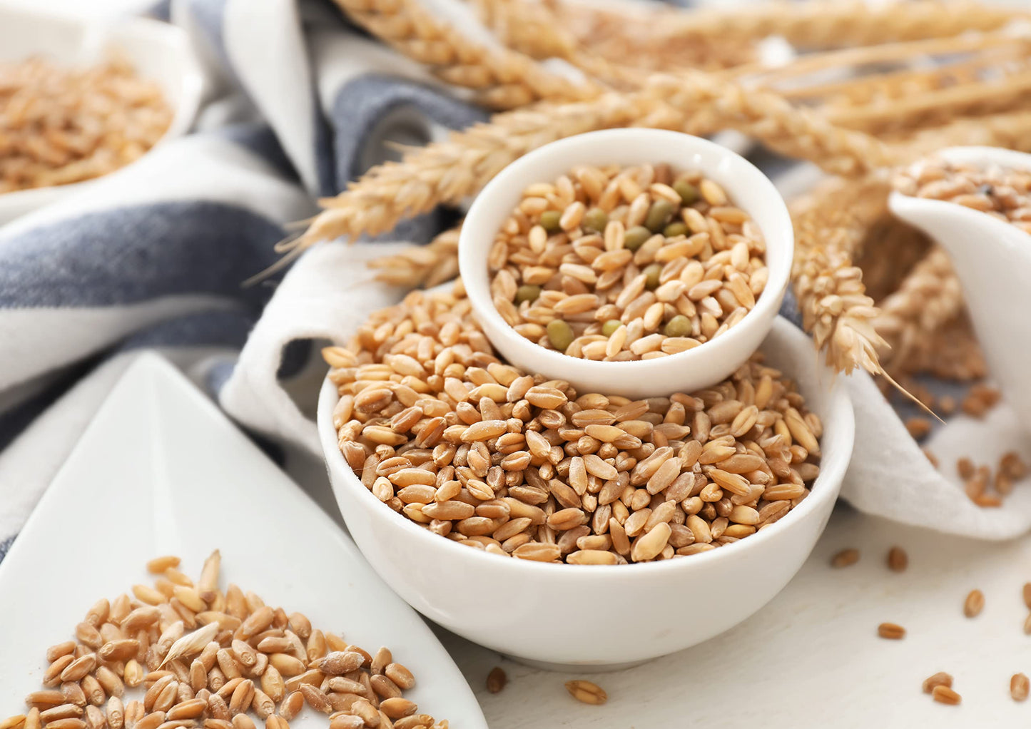 Food To Live Hard Red Wheat Berries, 4 Pounds - Sprouting For Wheatgrass, Kosher, Raw, Vegan, Bulk