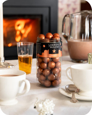 LAKRIDS BY BLOW - Classic Caramel - 10.4 oz - Chocolate Coated Gourmet Licorice - Sweet Licorice Coated in Dulce Chocolate & Sea