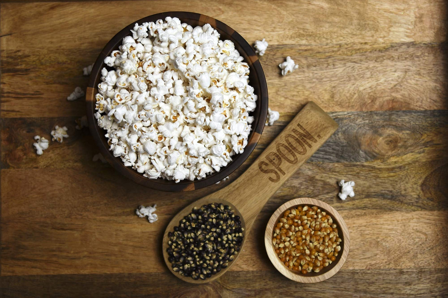 Amish Country Popcorn | 25 lb Bag | Extra Large Caramel Type Popcorn Kernels | Old Fashioned, Non-GMO and Gluten Free (Extra Lar