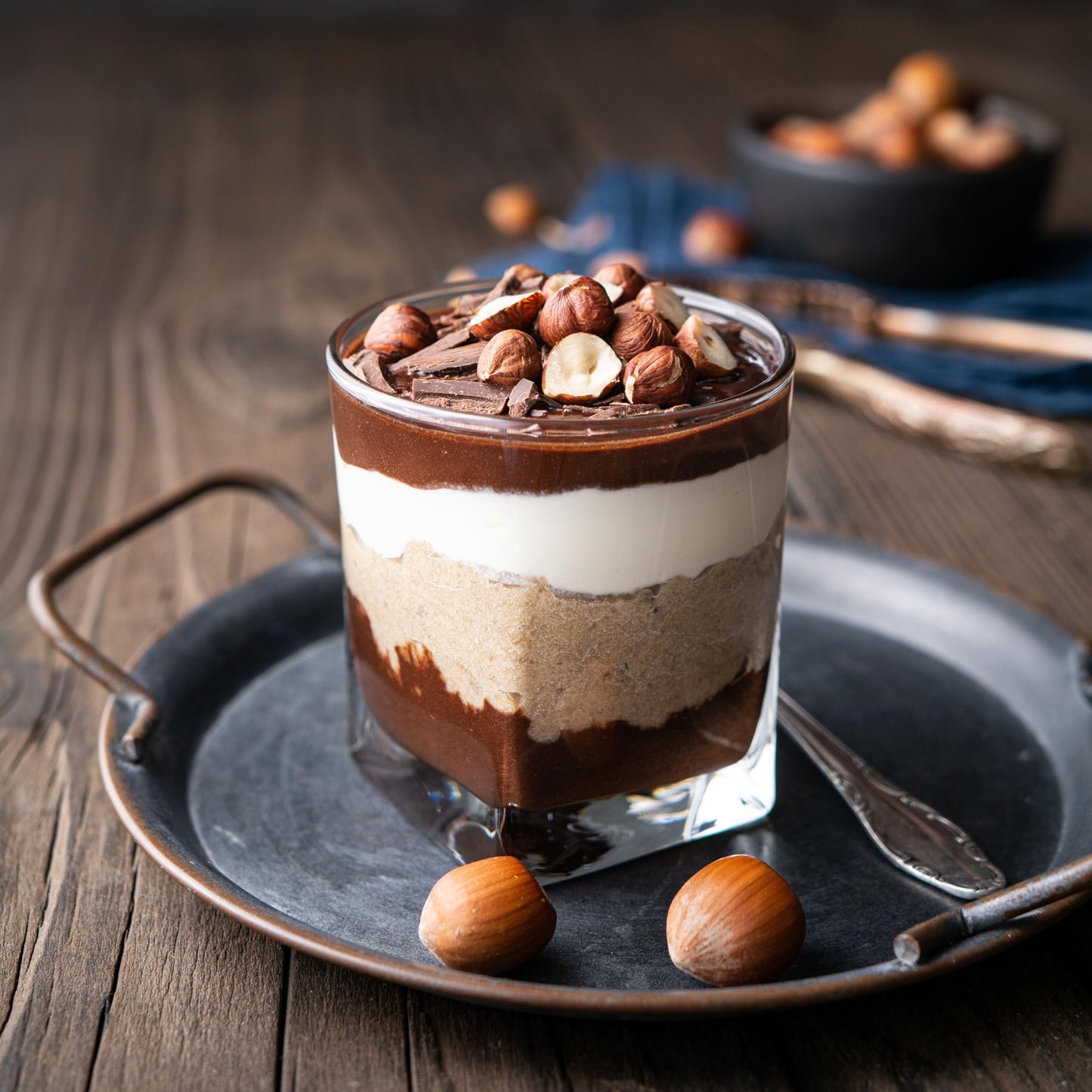 Yupik Organic Vegan 70% Dark Chocolate Wafers, 2.2 Pound