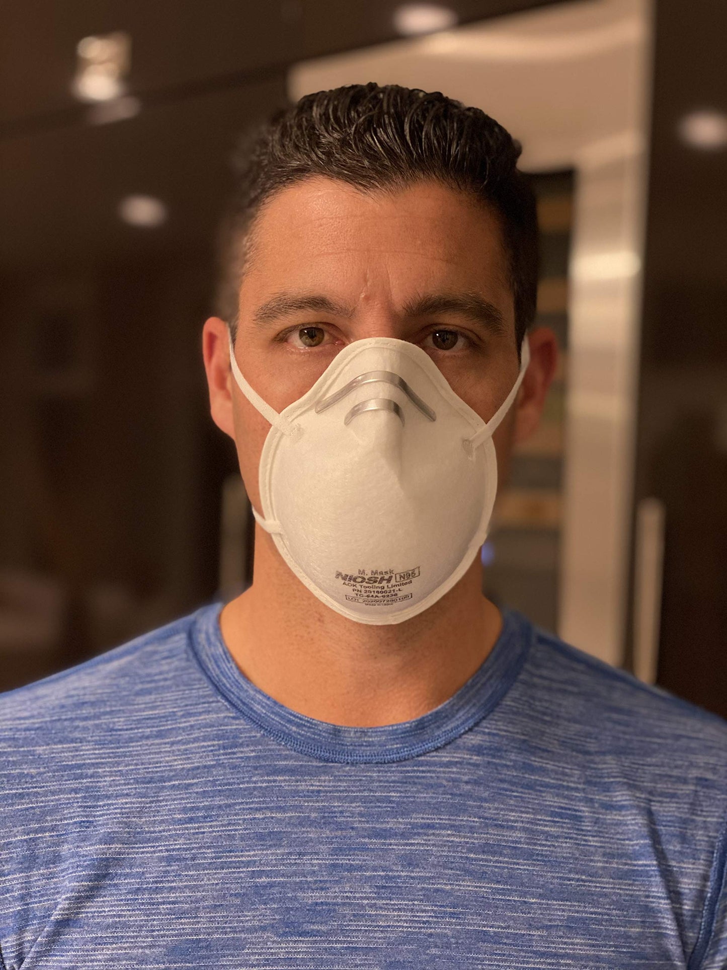 Magid N95 Respirator Masks With Metal Nose Clips & Latex-Free Elastic Headband, Triple Layer Construction, Cup Style (Medium) -