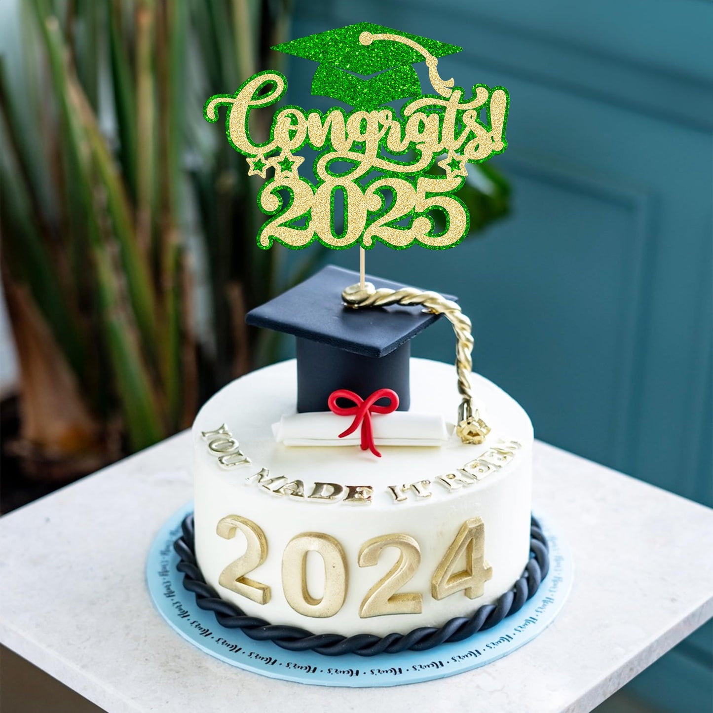 Gyufise 1Pcs Congrats 2025 Cake Topper Glitter Diploma Grad Cap Cake Pick Class Of 2025 Graduation Cake Decoration For 2025 Graduation Theme Party Decorations Supplies Green Gold