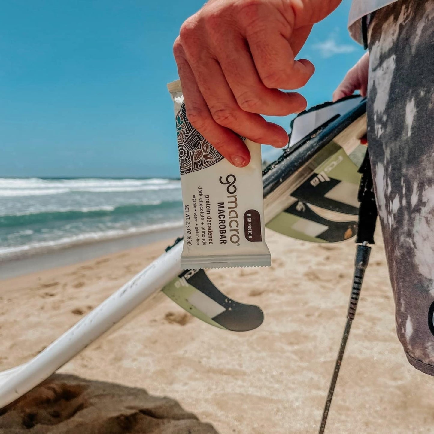 Gomacro Macrobar Organic Vegan Protein Bars - Dark Chocolate + Almonds (2.3 Ounce Bars, 12 Count)