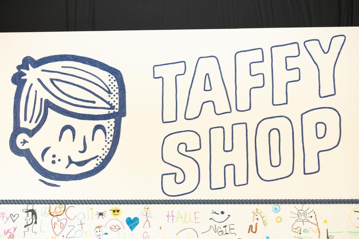 Taffy Shop Summer Favorites, Salt Water Taffy – Assorted Gourmet Candy Variety Pack, Bulk Sweet Snack, Fresh & Gluten-Free, 65 Individually Wrapped Pieces (32Oz)