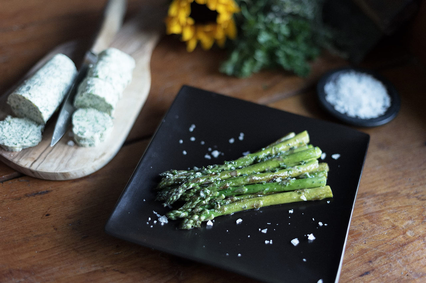 Flaky Sea Salt - 8.8 Oz Of Large Flake Salt - Hand Harvested On Vancouver Island - Perfect For Seasoning, Baking, Cooking, And F