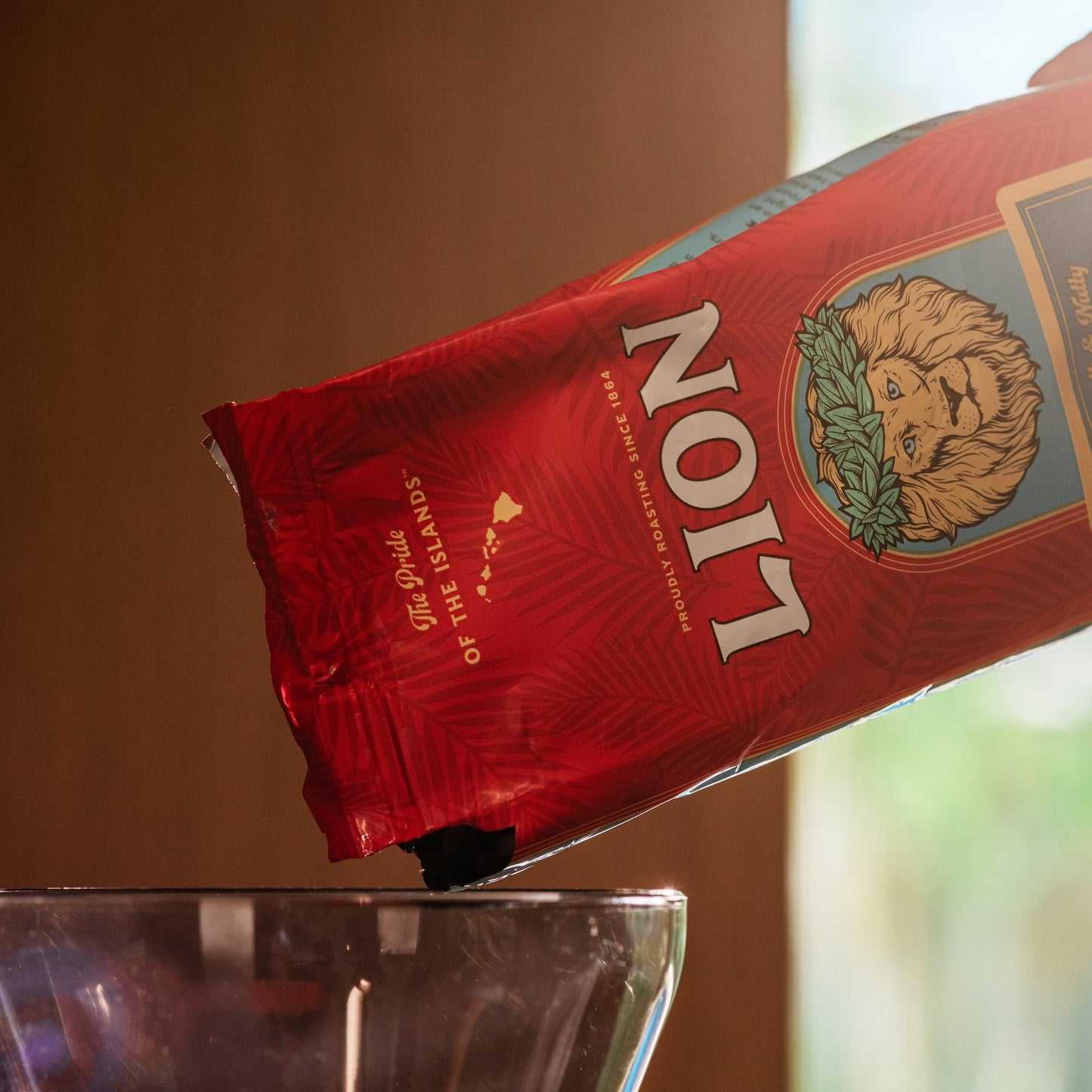 Lion Coffee Premium Gold Roast Whole Bean Coffee, 10% Kona Blend, Medium-Light Roast, A Taste Of Aloha - 24 Ounce Bag