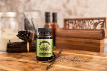 Vanilla Bean Kings Vanilla Bean Paste - Gourmet Madagascar spirit-inspired flavor Blend - 32 Fl Oz - Brown