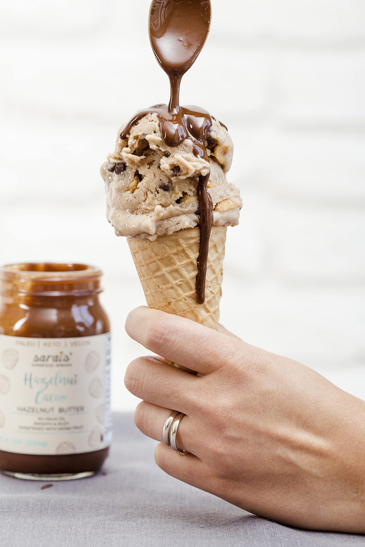 Sarais Hazelnut Cacao Nut Butter, Silky Smooth, Paleo, Vegan, Gluten Free, Kosher, 8.11 Ounce (English Version)