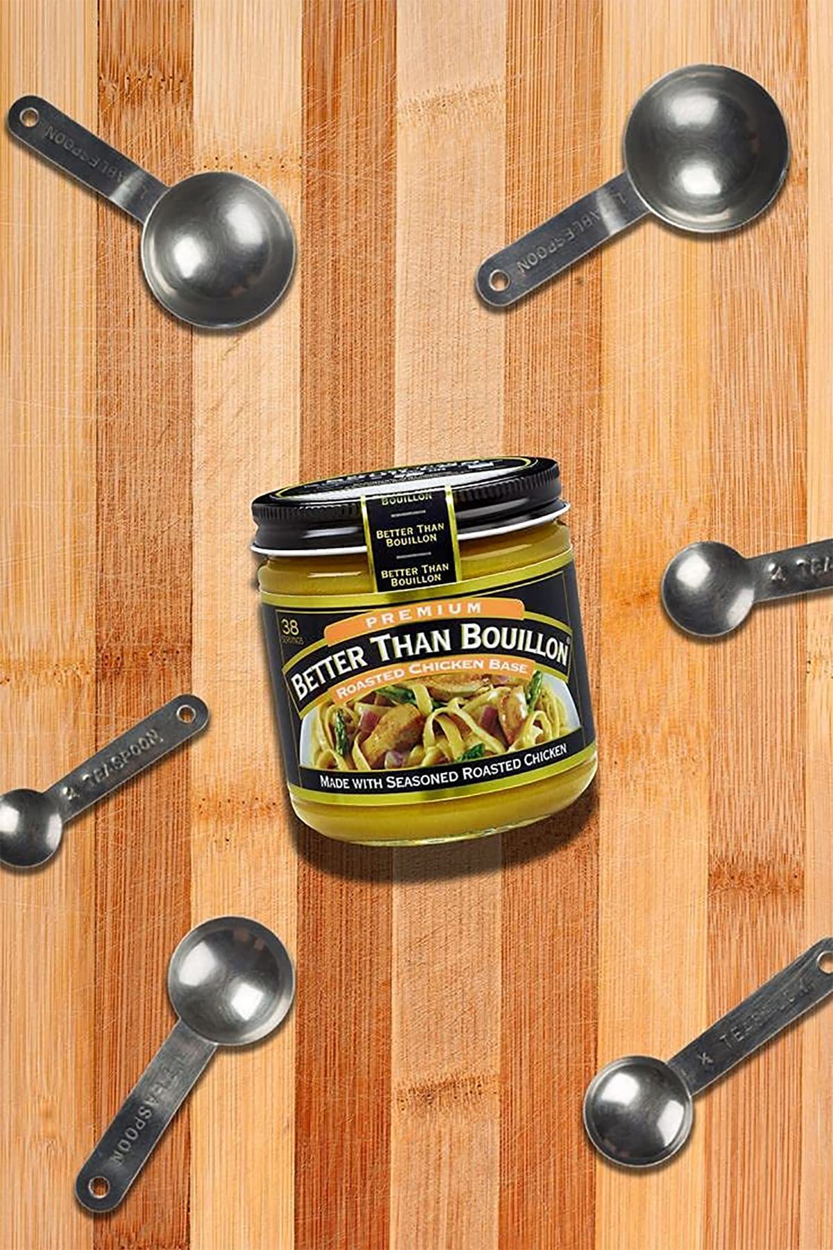 Better Than Bouillon Premium Roasted Chicken Base, 8-Ounce Jar, 38 Servings, Blendable Flavor Enhancer