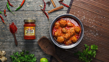 Rani Kashmiri Chilli Powder (Deggi Mirch, Low Heat) Ground Indian Spice 3Oz (85G) Pet Jar, Pack Of 12 ~ All Natural | Salt-Free | Vegan | No Colors | Gluten Friendly | Non-Gmo | Kosher | Indian Origin