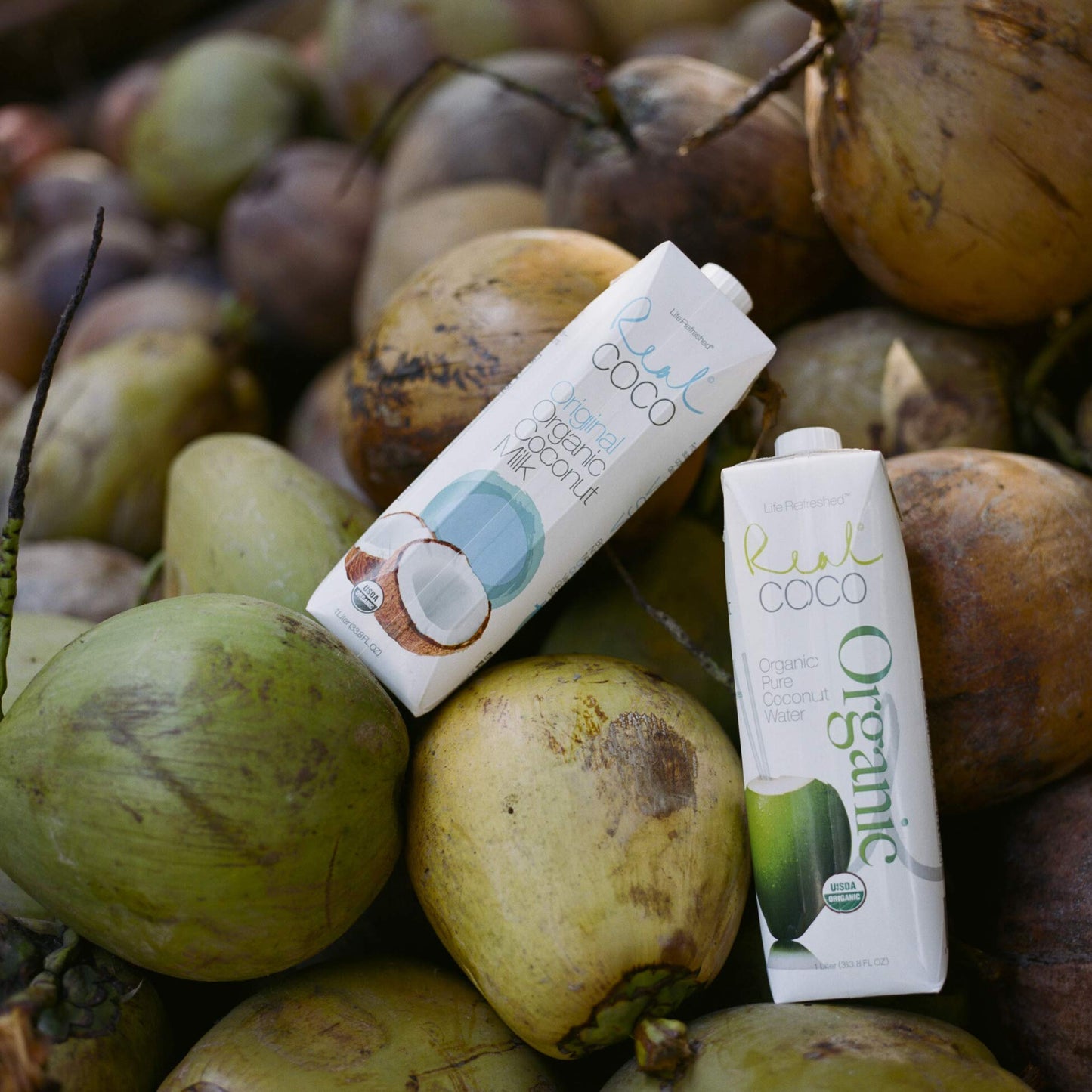 Life Refreshed Organic Coconut Water (6-Pack 1L) - USDA Organic, No Added Sugar, Vegan, Electrolytes, Plant-Based, 33.8 Fl Oz