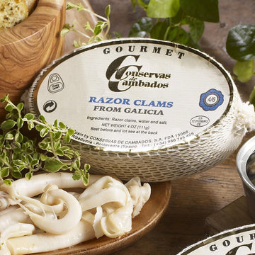 Conservas de Cambados Navajas - Premium Razor Clams in Brine, 4 Ounce (Pack of 1) - Gourmet Seafood Delicacy