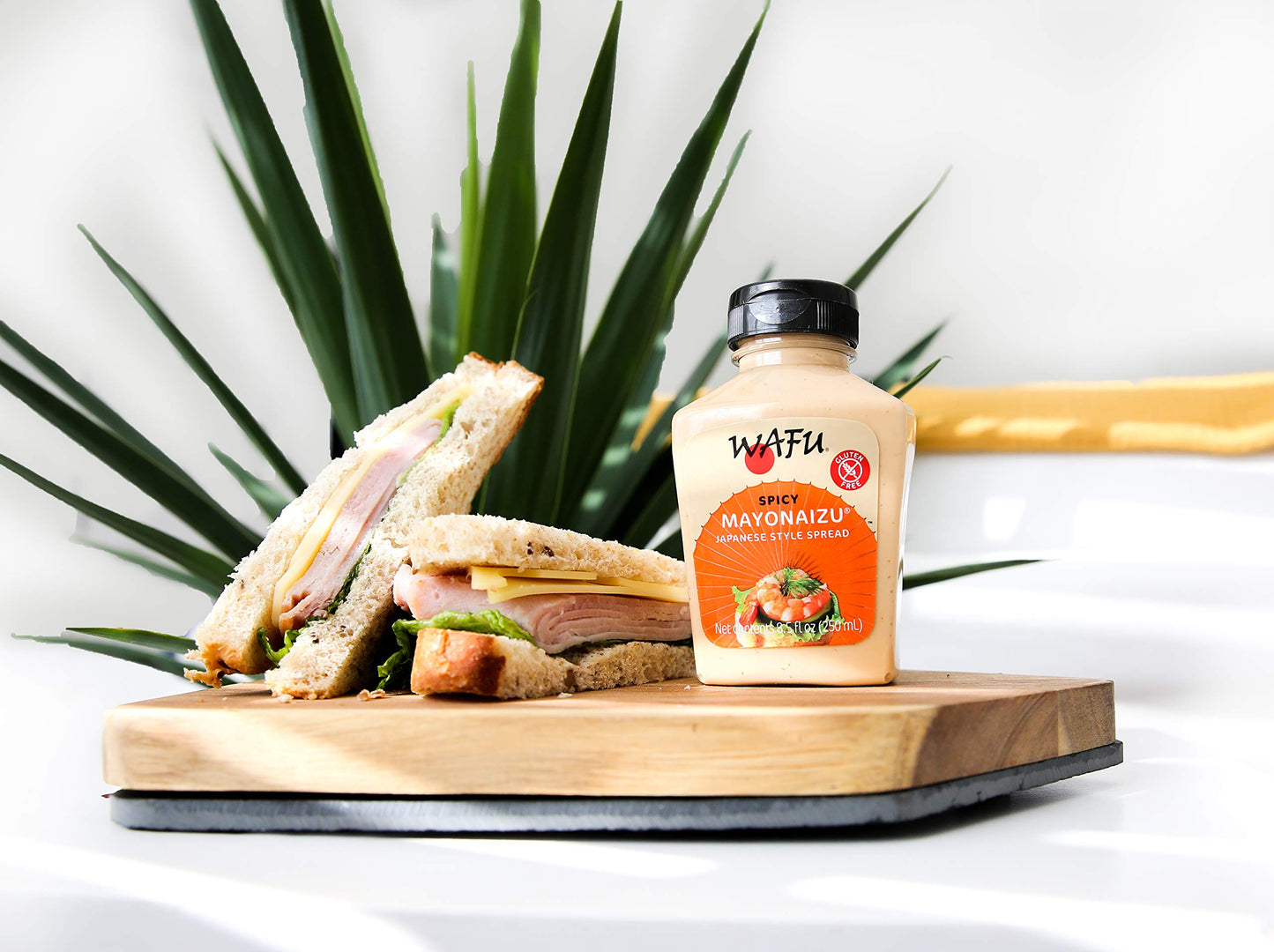 Wafu Mayonaizu Japanese Style Mayonnaise (Spicy, 8.0 oz)