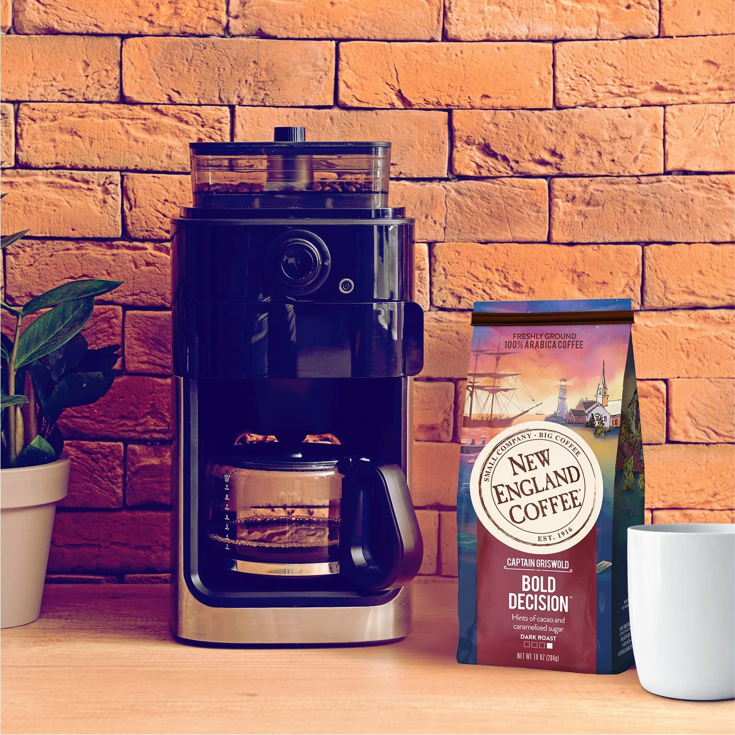 New England Coffee Bold Decision Dark Roast Ground Coffee, 10Oz Bag (Pack Of 1)