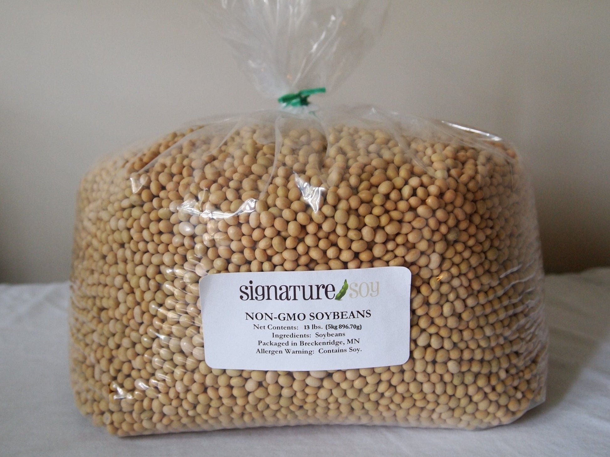 Signature Soy Non-Gmo Soybeans For Making Soymilk & Tofu 13 Lbs. Fresh Crop