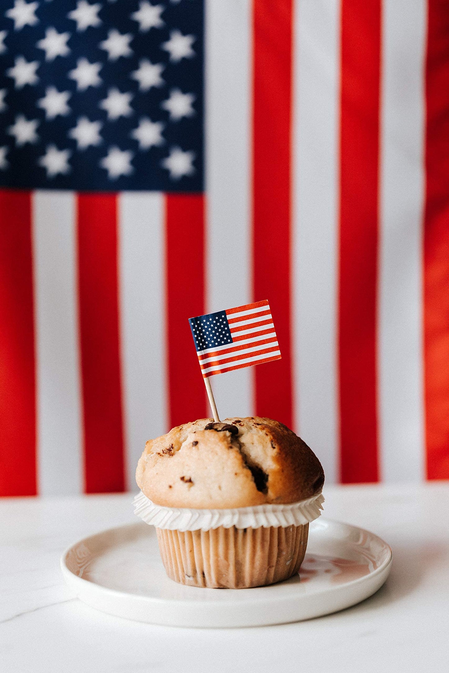 Kingseal American Usa Flag Toothpicks, 2.5 Inch, Ideal For Sandwiches, Appetizers, Cupcake Toppers, And More! - 2 Packs Of 144 E