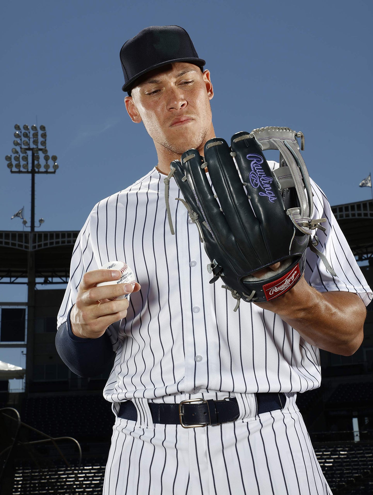 Rawlings | Select Pro Lite Youth Baseball Glove | Right Hand Throw | Aaron Judge | 12