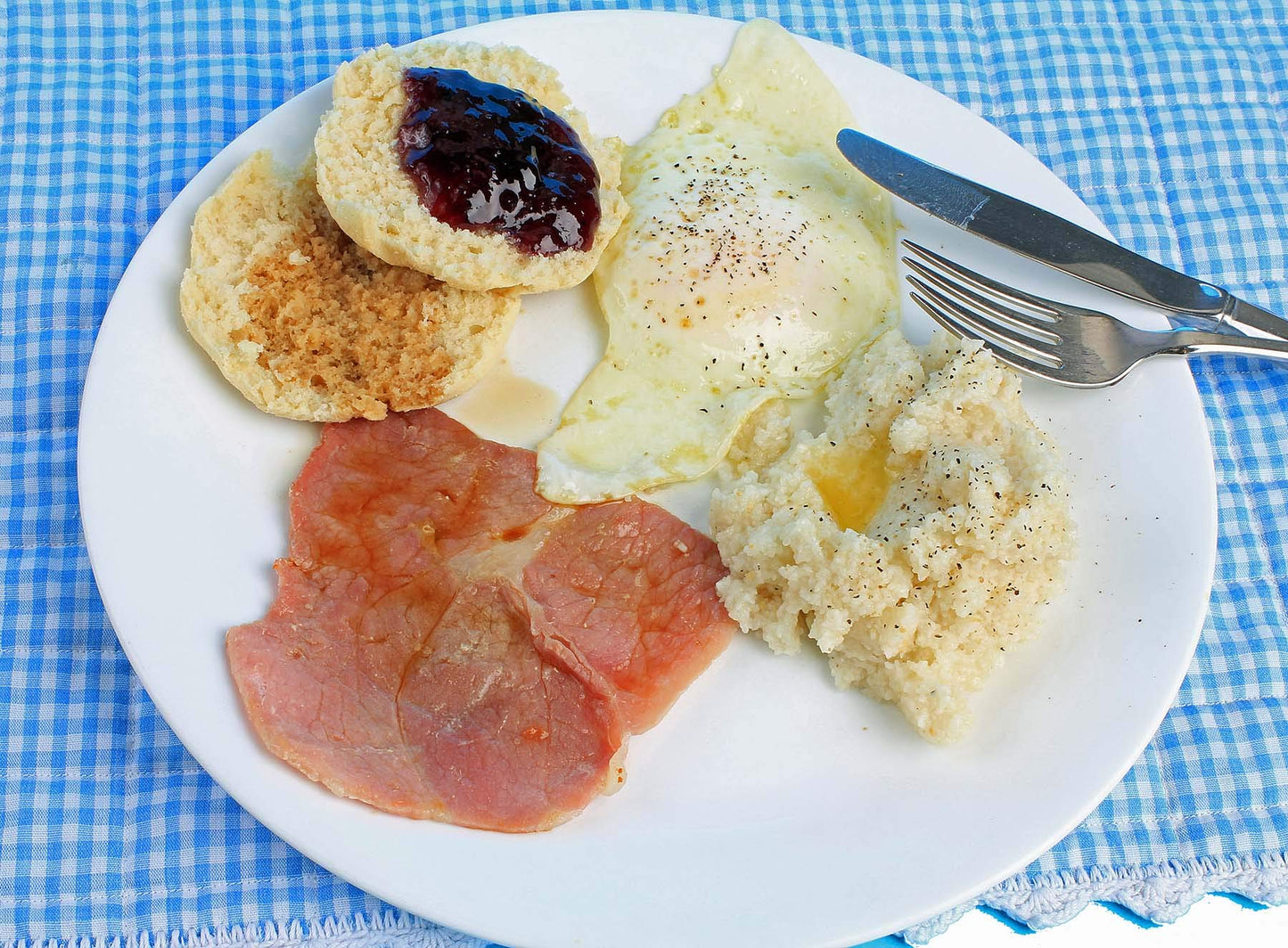 Dan'L Boone Country Ham 3-12Oz Pkgs (2 1/4 Lbs) With Red Eye Gravy Sample