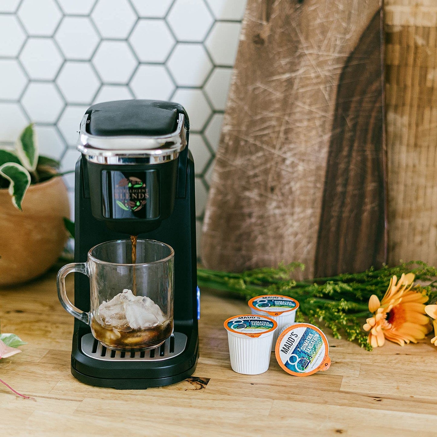 Mauds Sumatra Dark Roast Coffee Pods 100 ct | Sumatra Sensation Coffee | 100% Arabica Dark Roast Coffee | Solar Energy Produced Recyclable Pods Compatible with Keurig K Cups Maker