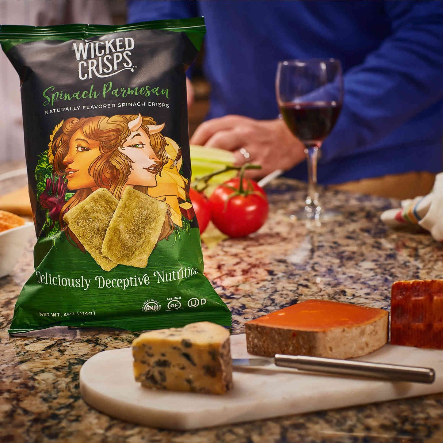 Wicked Crisps Baked Veggie Chips, Spinach & Parmesan, Gluten-Free, Low-Fat, 4oz Bag (Pack of 4)
