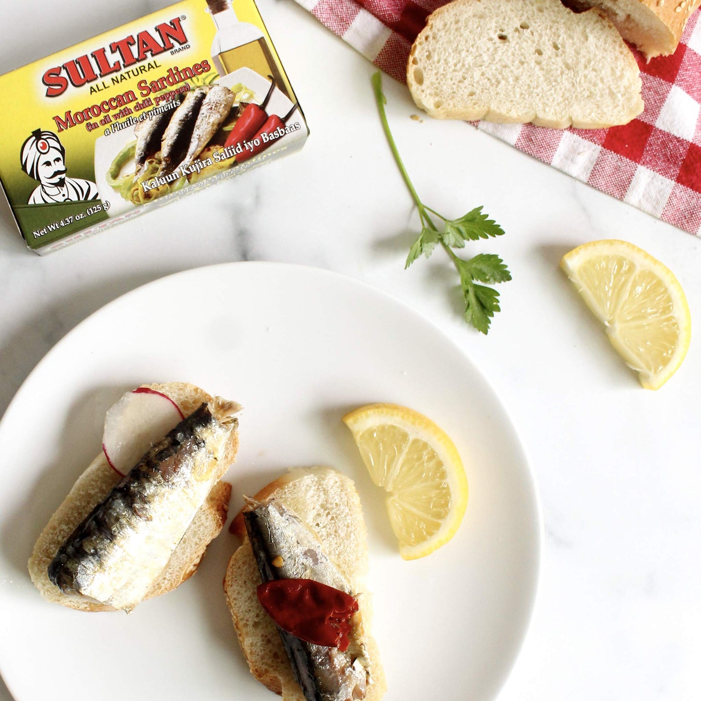 Sultan Sardines in Oil with Chili Peppers, All-Natural, High Protein, 4.4oz (Pack of 5)