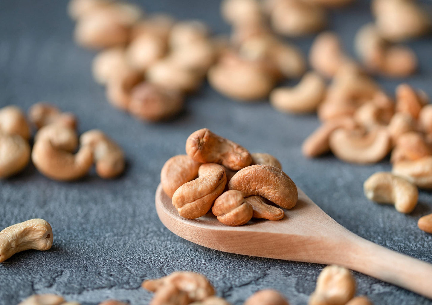 Food To Live Organic Dry Roasted Whole Cashews With Himalayan Salt, 2 Pounds Non-Gmo, Oven Roasted And Lightly Salted Nuts, No Oil Added, Vegan, Kosher. High In Protein. Great Wholesome Snack