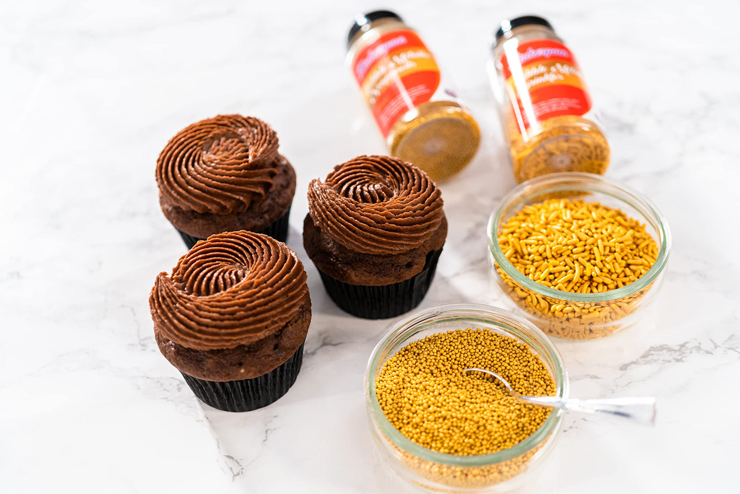 Bakerpan Gold Sprinkles Edible For Cupcakes, Gold Jimmies Sprinkles For Cake Decorating - 4.3 Ounces (Made In Usa)