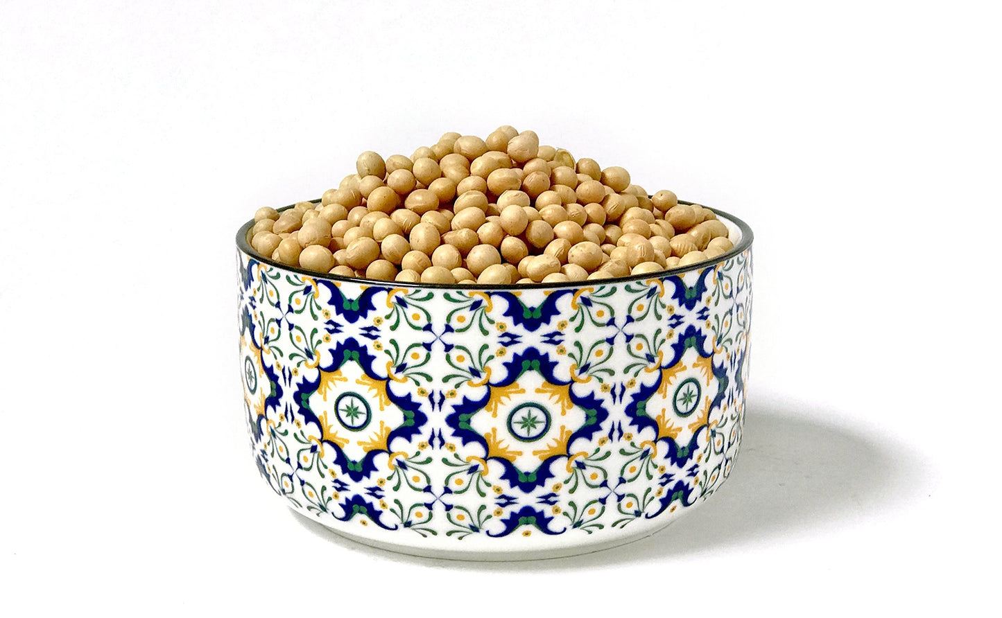 Laura Soybeans, Newest Crop And Non-Gmo - Directly From The Chambers Family Farm In Iowa. Makes Best Soy Milk, Tofu, Or Tempeh.