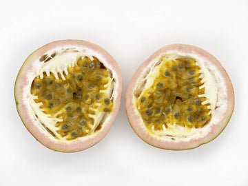 Melissas Fresh Passion Fruits, 1 Dozen