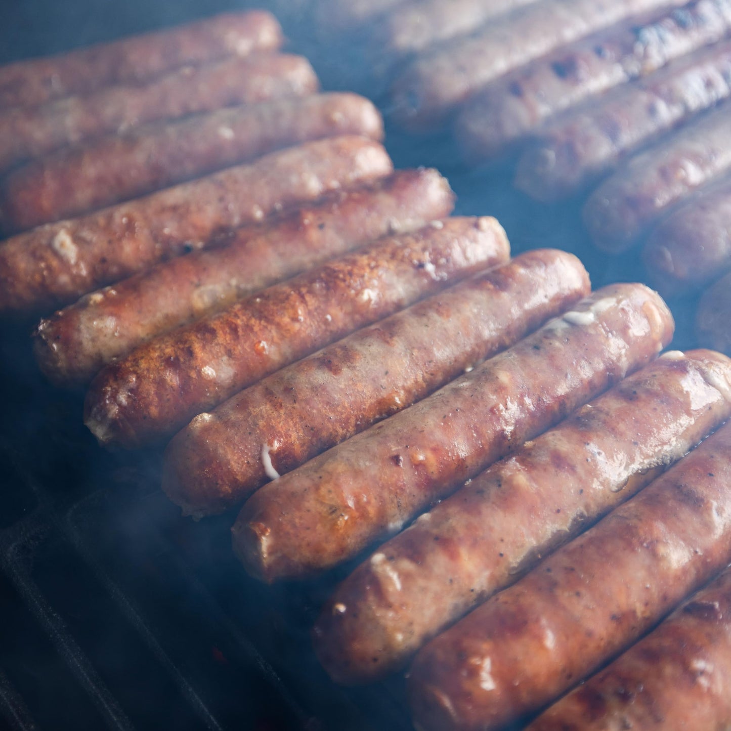 Bearded Butchers Jalapeo & Cheddar Bratwurst 12-Pack (1 Lb Each) - Spicy Jalapeo & Creamy Cheddar - Spicy, Savory, And Flavorful