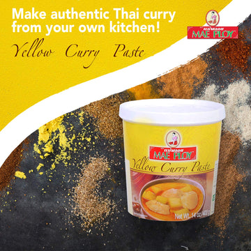 Mae Ploy Thai Yellow Curry Paste for Restaurant-Quality Curries, Aromatic Blend of Herbs, Spices & Shrimp Paste, No MSG, Preserv
