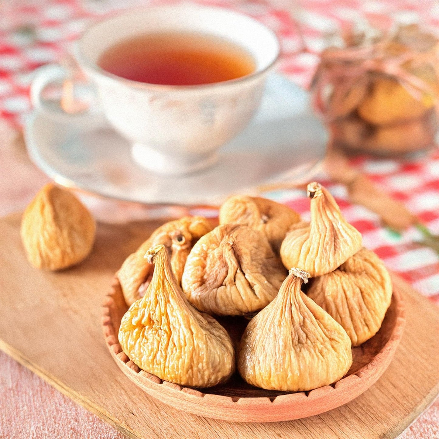 Golden Organic Soft Dried Figs - 12 Oz (340 G), Great Source Of Fruit Snack For Adults And Kids, Completely Free From Nuts, Glut