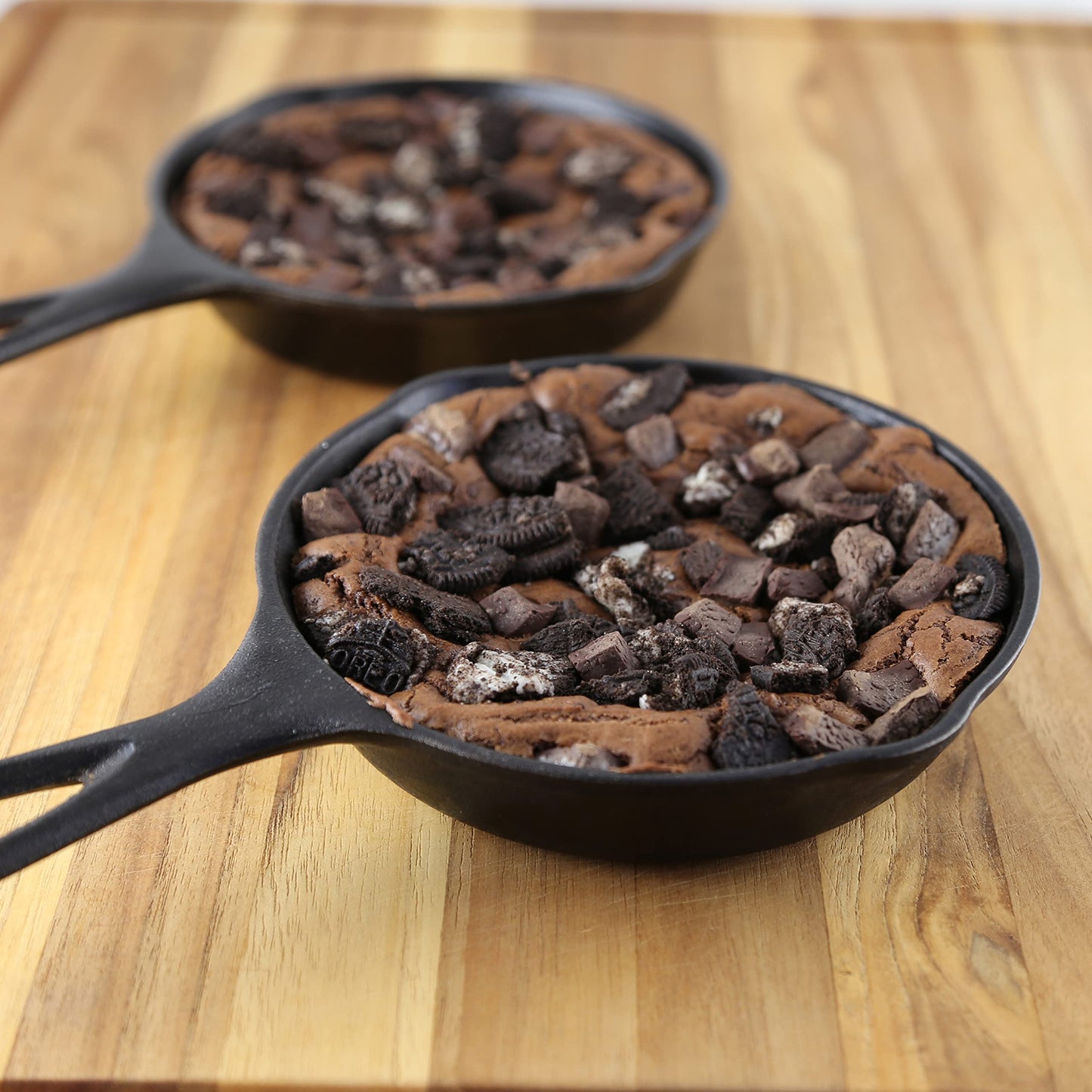 Oreo Chocolate Sandwich Cookies Medium Cookie Pieces, 4 - 2.5 Lb Bags